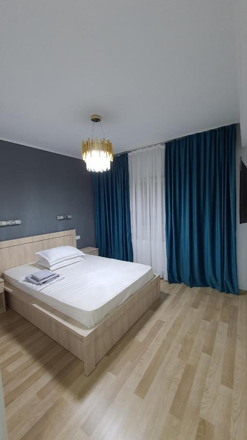 Cazare Spital Fundeni Bükreş Dış mekan fotoğraf
