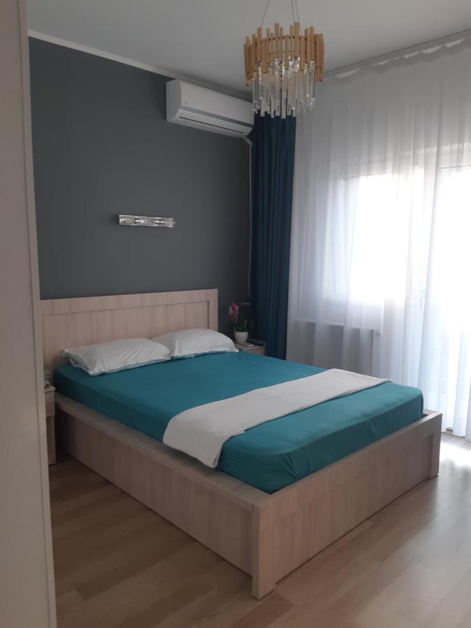 Cazare Spital Fundeni Bükreş Dış mekan fotoğraf
